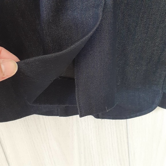 Ladies Lane Bryant Midnight Blue Blazer and Red Blouse Size 22 - Picture 15 of 15